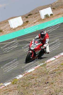 media/Oct-15-2022-TrackXperience (Sat) [[8f70b8b0be]]/Group 2/session 4 turn 1/